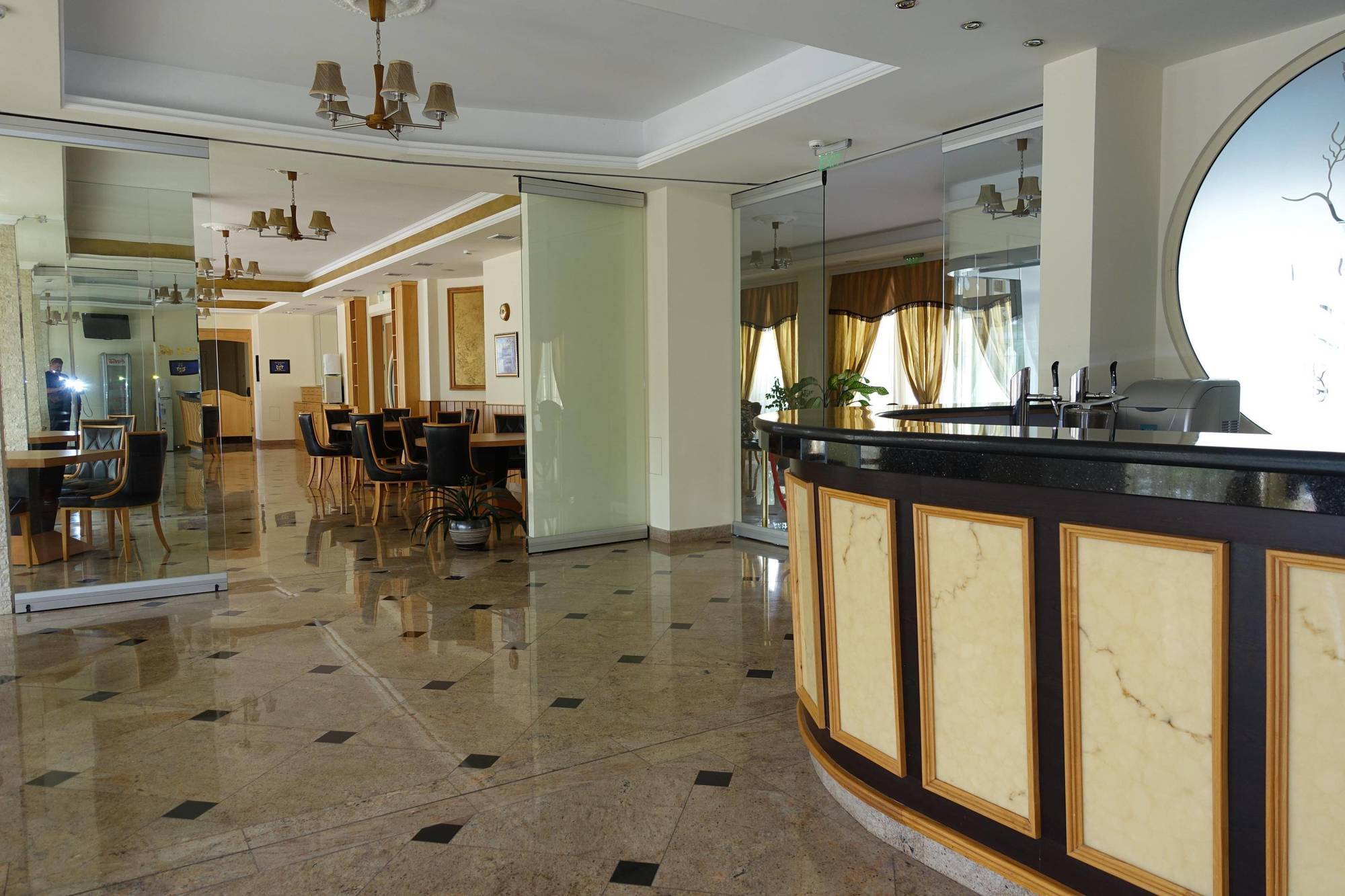 Hotel Incognito Pomorie Exterior photo