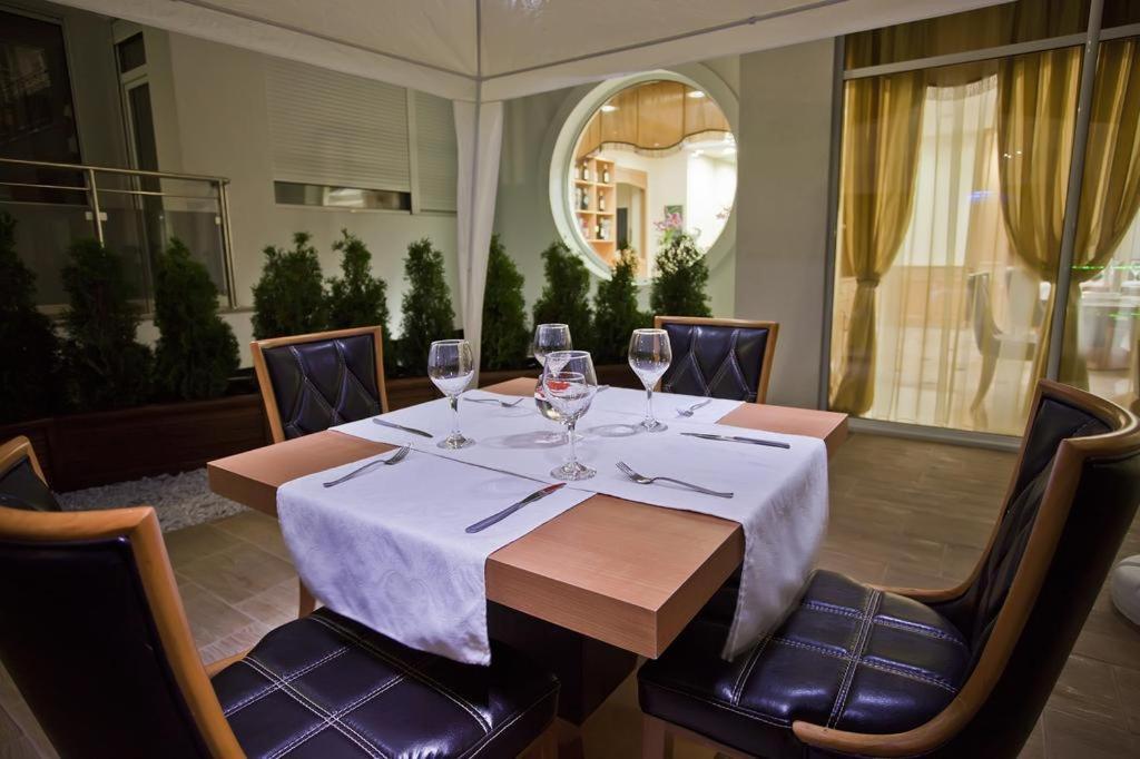Hotel Incognito Pomorie Exterior photo