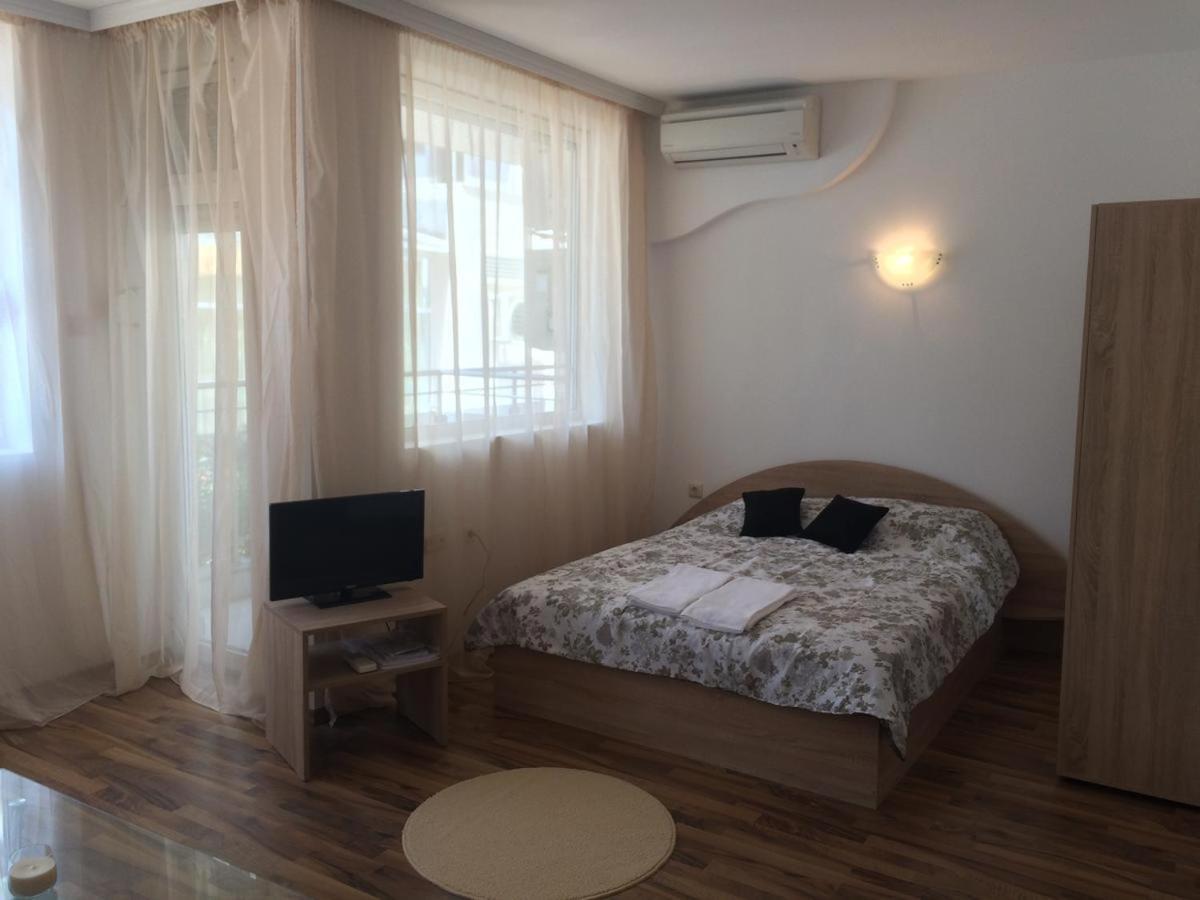 Hotel Incognito Pomorie Exterior photo