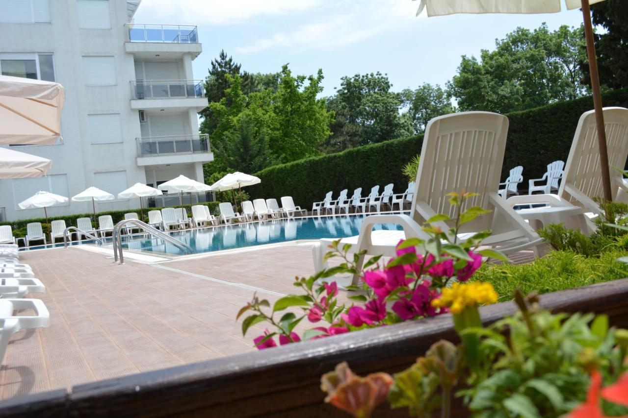 Hotel Incognito Pomorie Exterior photo